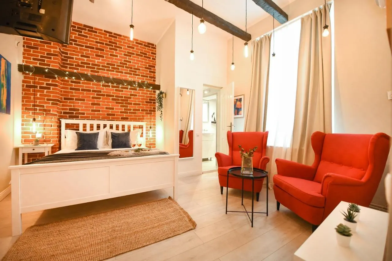Апартаменты Gingerbread. Central Studio Near Sanador Hospital Бухарест