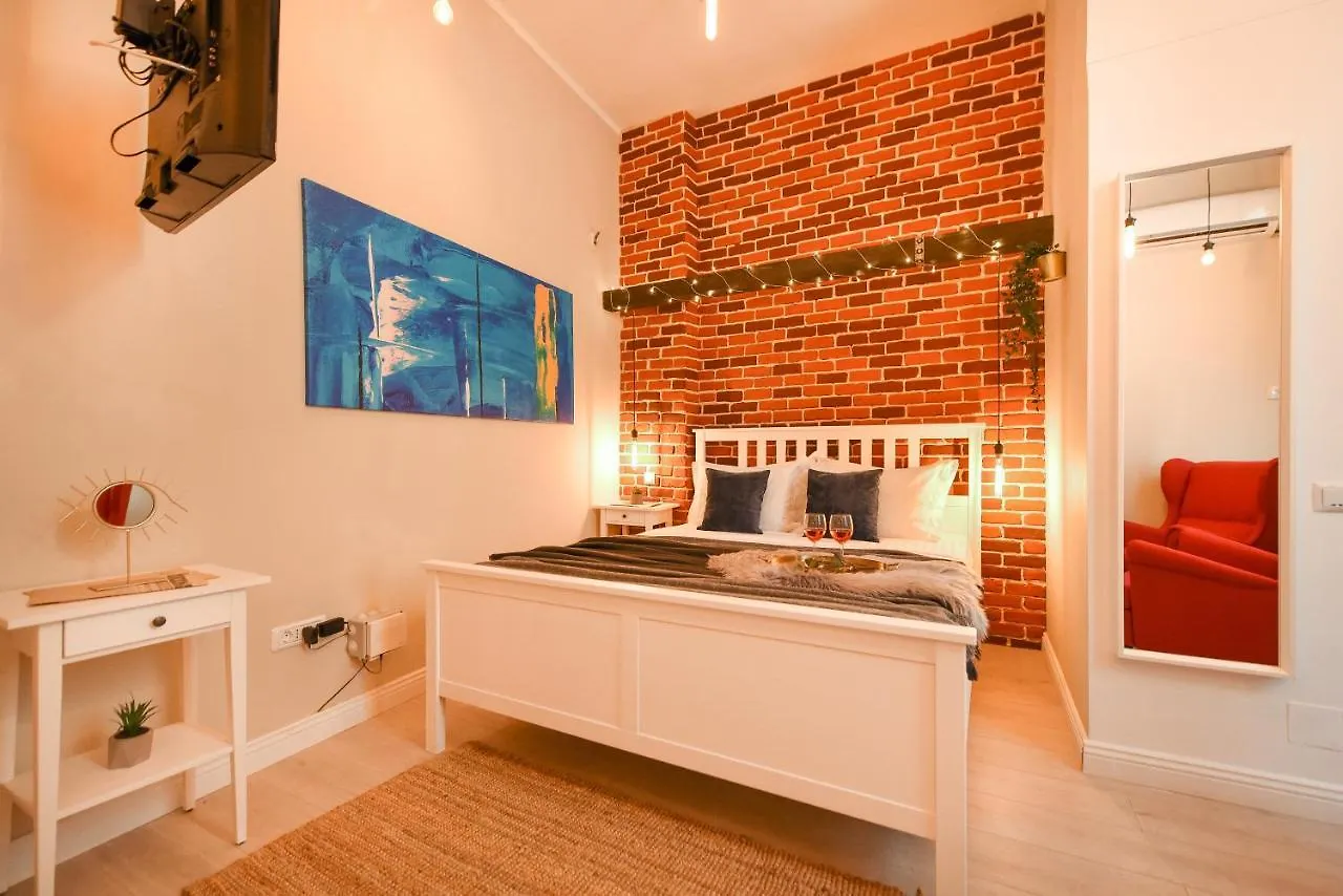 Апартаменты Gingerbread. Central Studio Near Sanador Hospital Бухарест Румыния